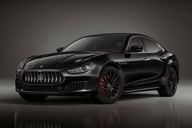 Trouvez votre Maserati Ghibli en location sur Bassens et ses alentours