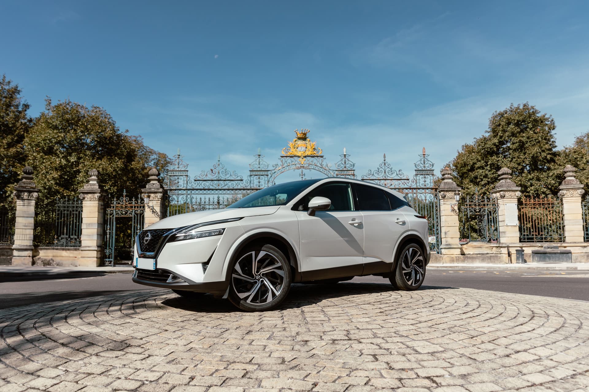 Location Nissan Qashqai à Bordeaux — BGA Location