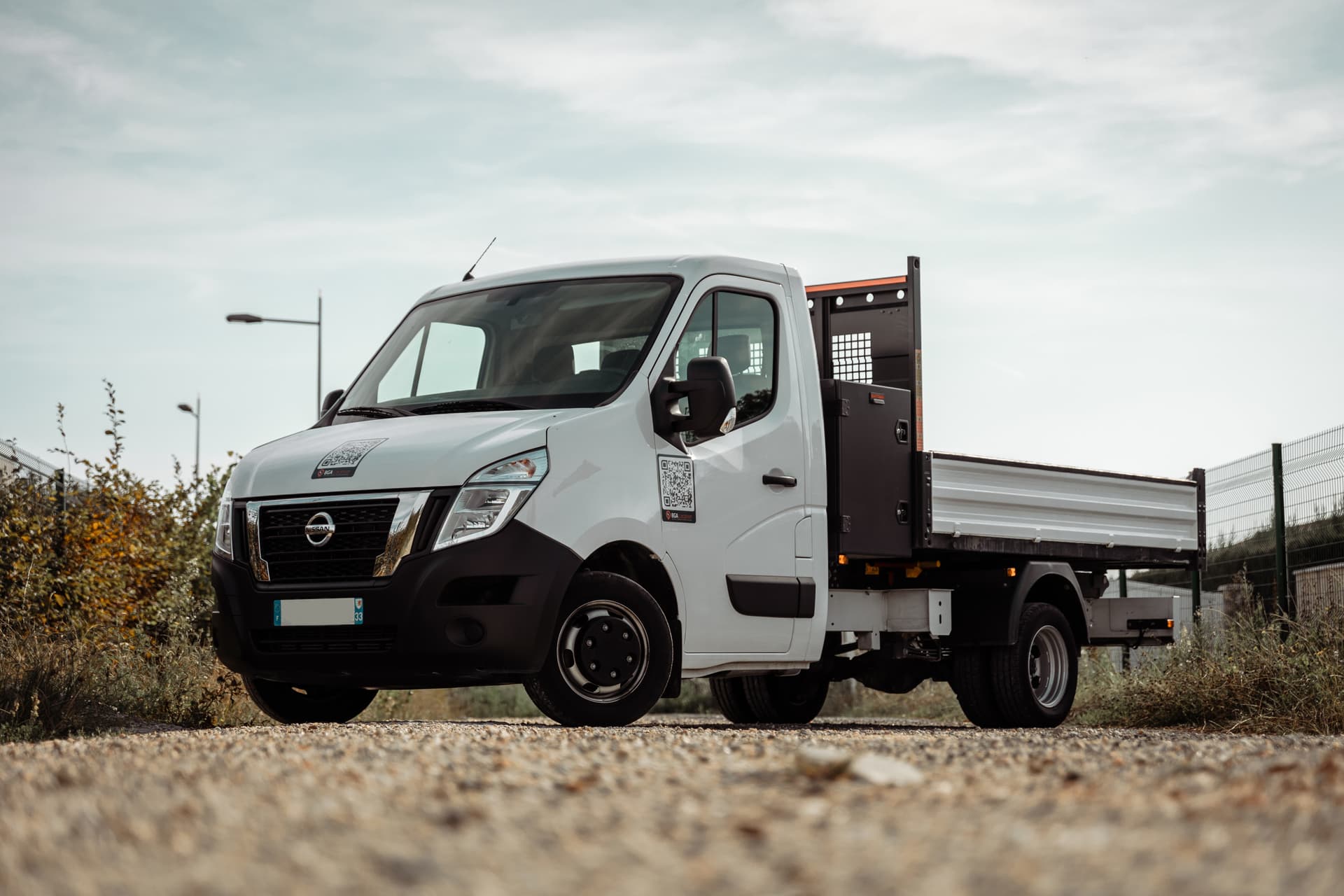 Location camion plateau porte-voiture à Bordeaux — BGA Location