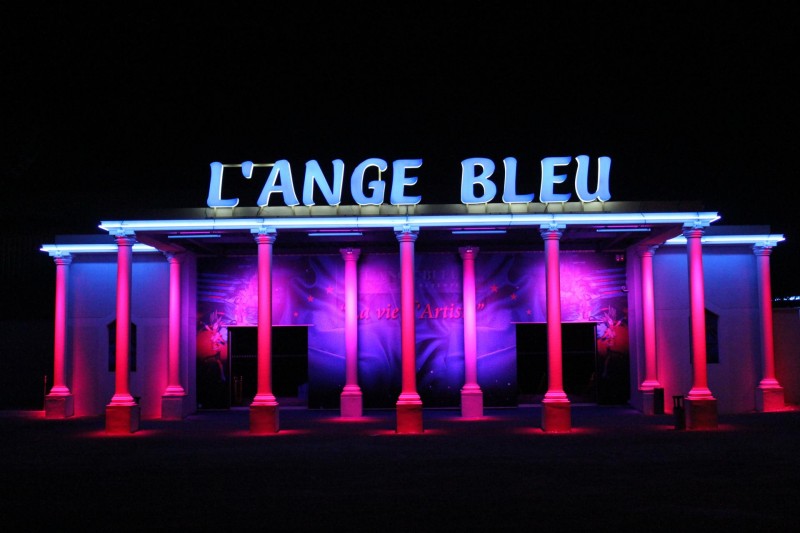 Cabaret 33240 GAURIAGUET L'ANGE BLEU